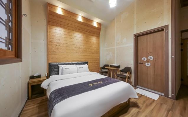 Jeonju Hanok Hotel Kung Exteriér fotografie